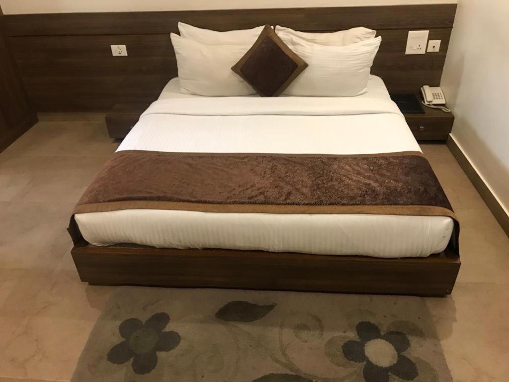 Hotel City Square Hisār Eksteriør billede